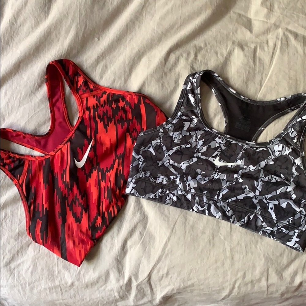 Nike sports bra bundle